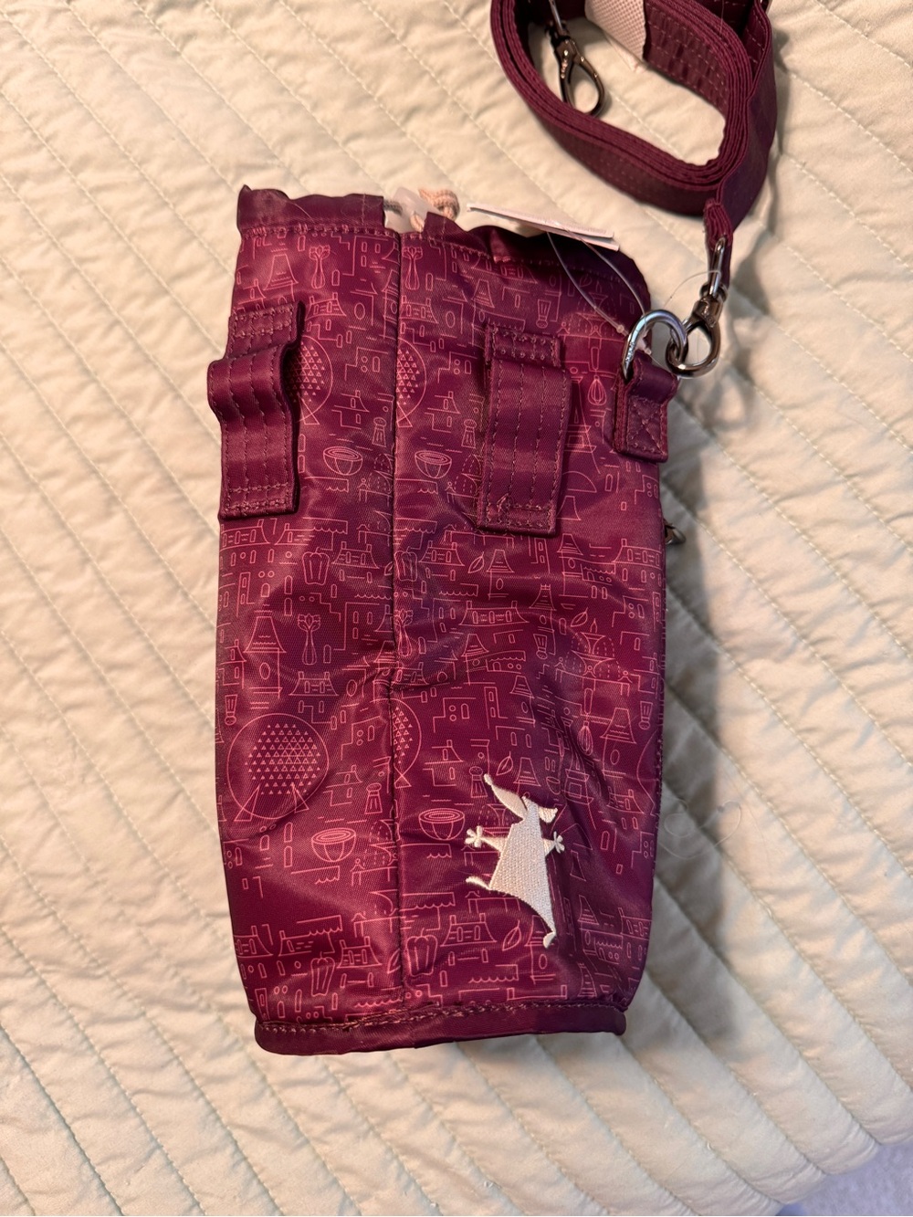 LUG EPCOT International Food & Wine Festival 2025 Purple Crossbody Bag - Picture 2 of 6